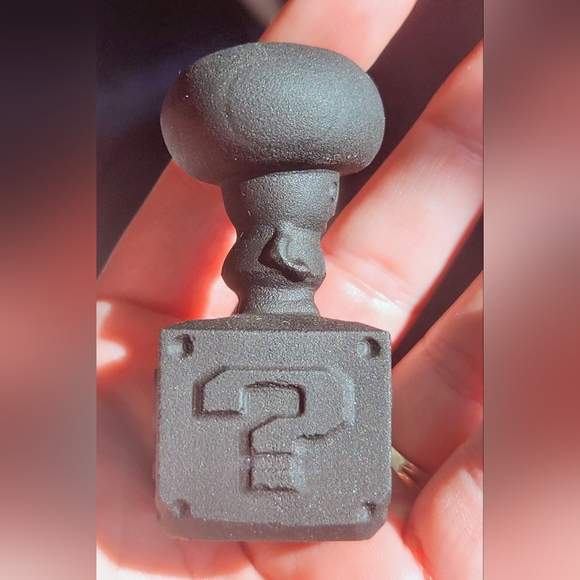 Super Mario Toad On Block Black Obsidian Crystal Stone Carving. Mushroom - Picture 3 of 6